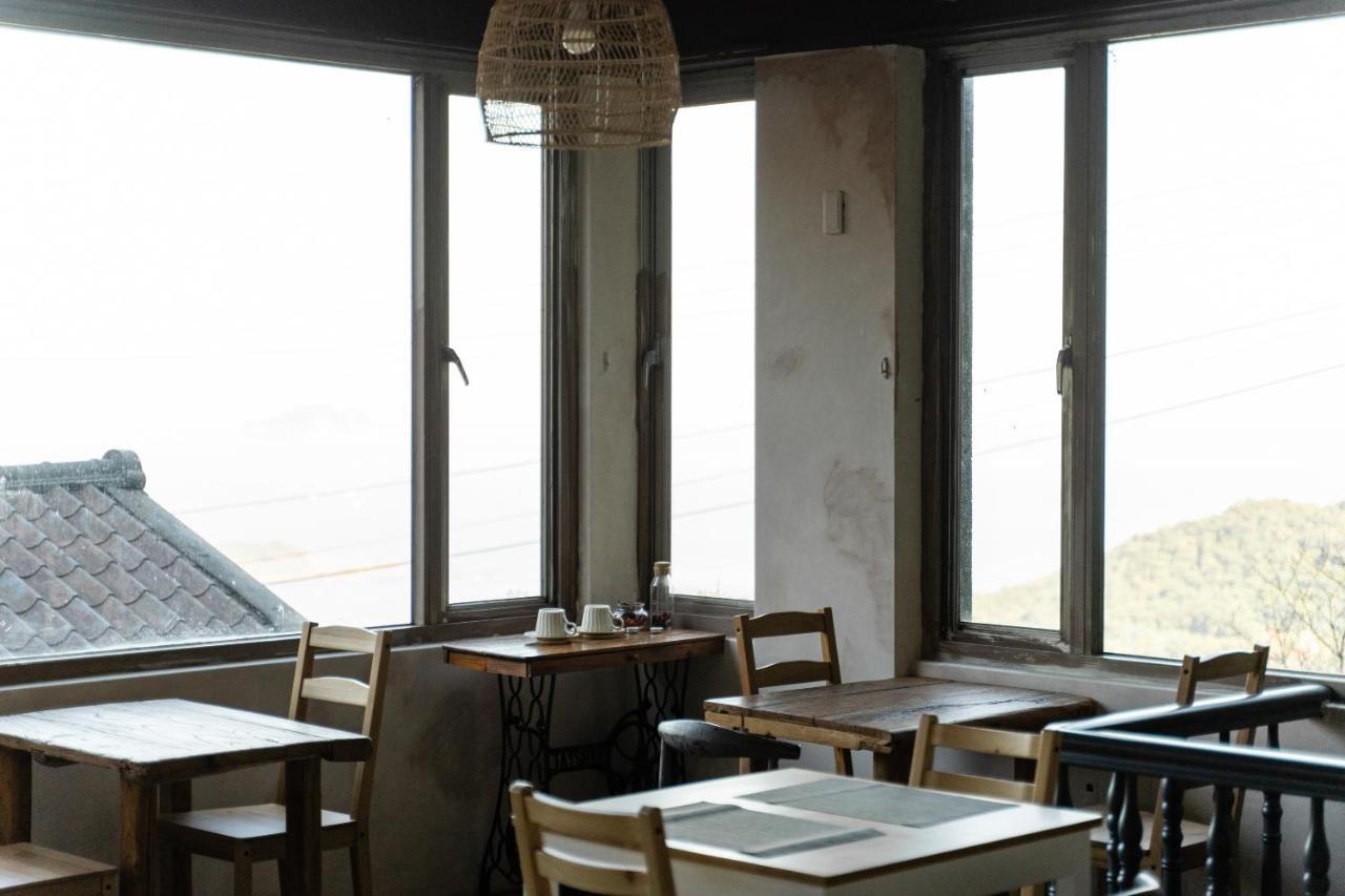 Mountain Traveler Inn Jiufen Εξωτερικό φωτογραφία